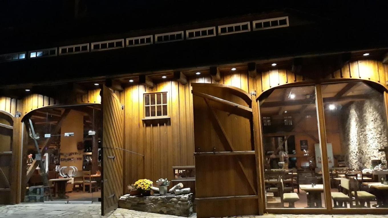 Familien- Und Apartmenthotel Lerchenberghof Walddorf  Exterior foto